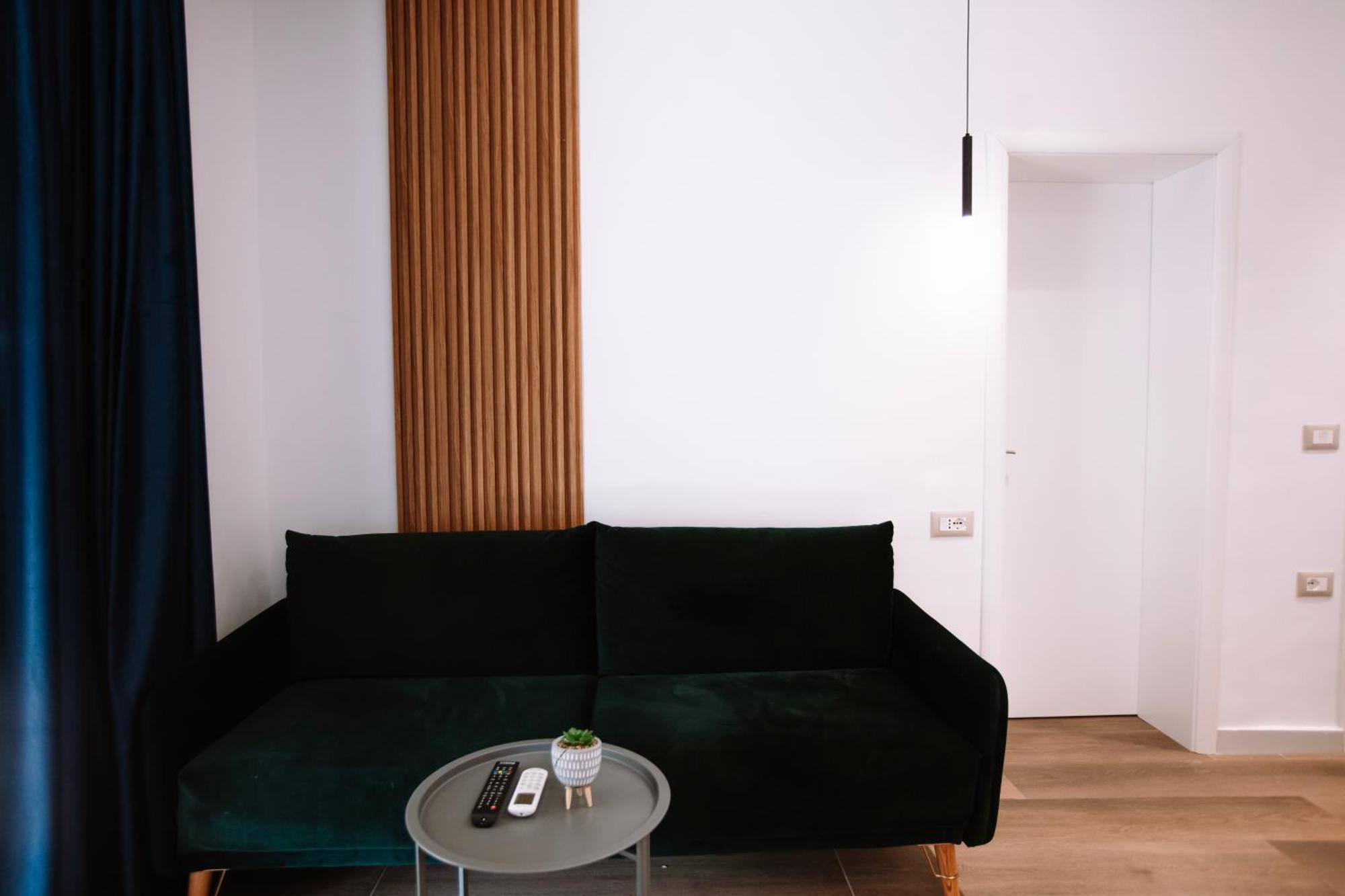 Apartamento Barrikada Str Modern - The Nest Tirana